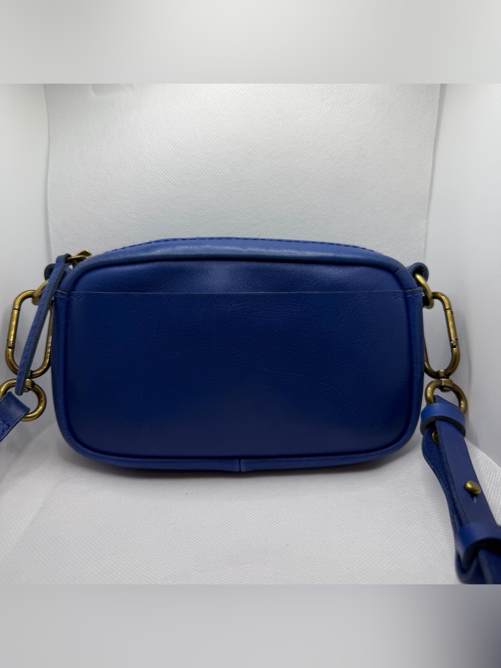 Madewell Bluestone Leather Carabiner Mini Crossbody Bag